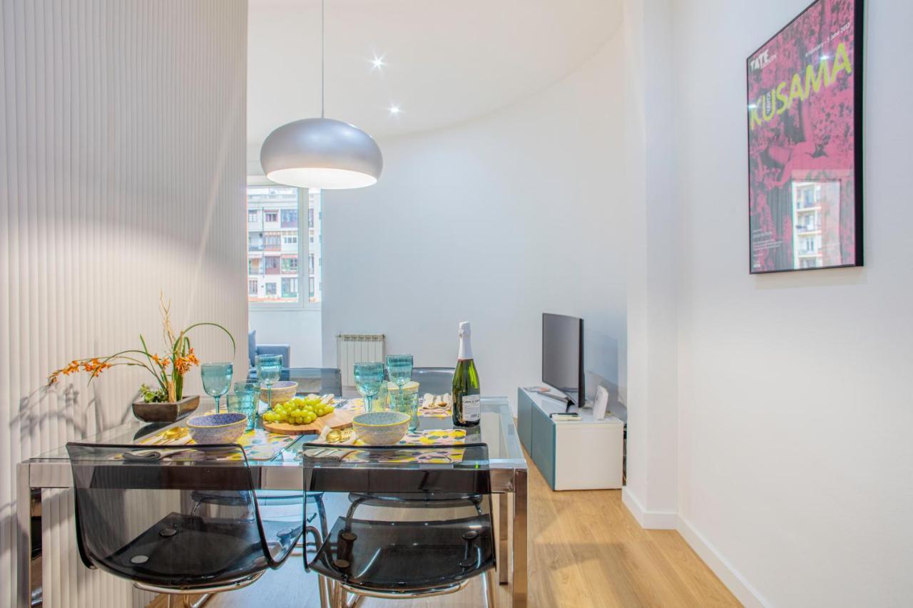 The Gaudi Suites II Barcelona Zewnętrze zdjęcie