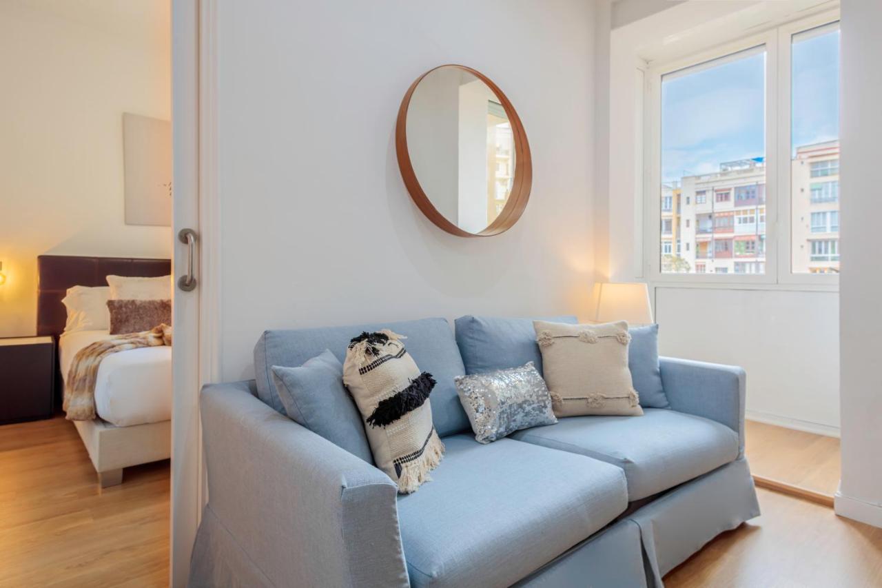 The Gaudi Suites II Barcelona Zewnętrze zdjęcie