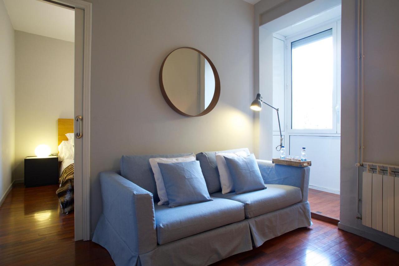 The Gaudi Suites II Barcelona Zewnętrze zdjęcie