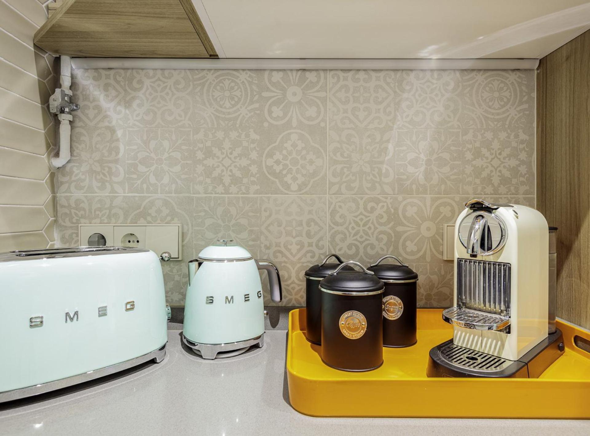 The Gaudi Suites II Barcelona Zewnętrze zdjęcie