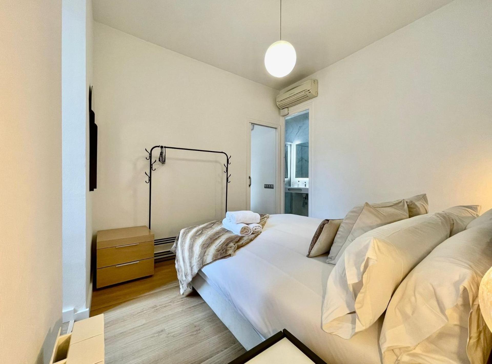 The Gaudi Suites II Barcelona Zewnętrze zdjęcie
