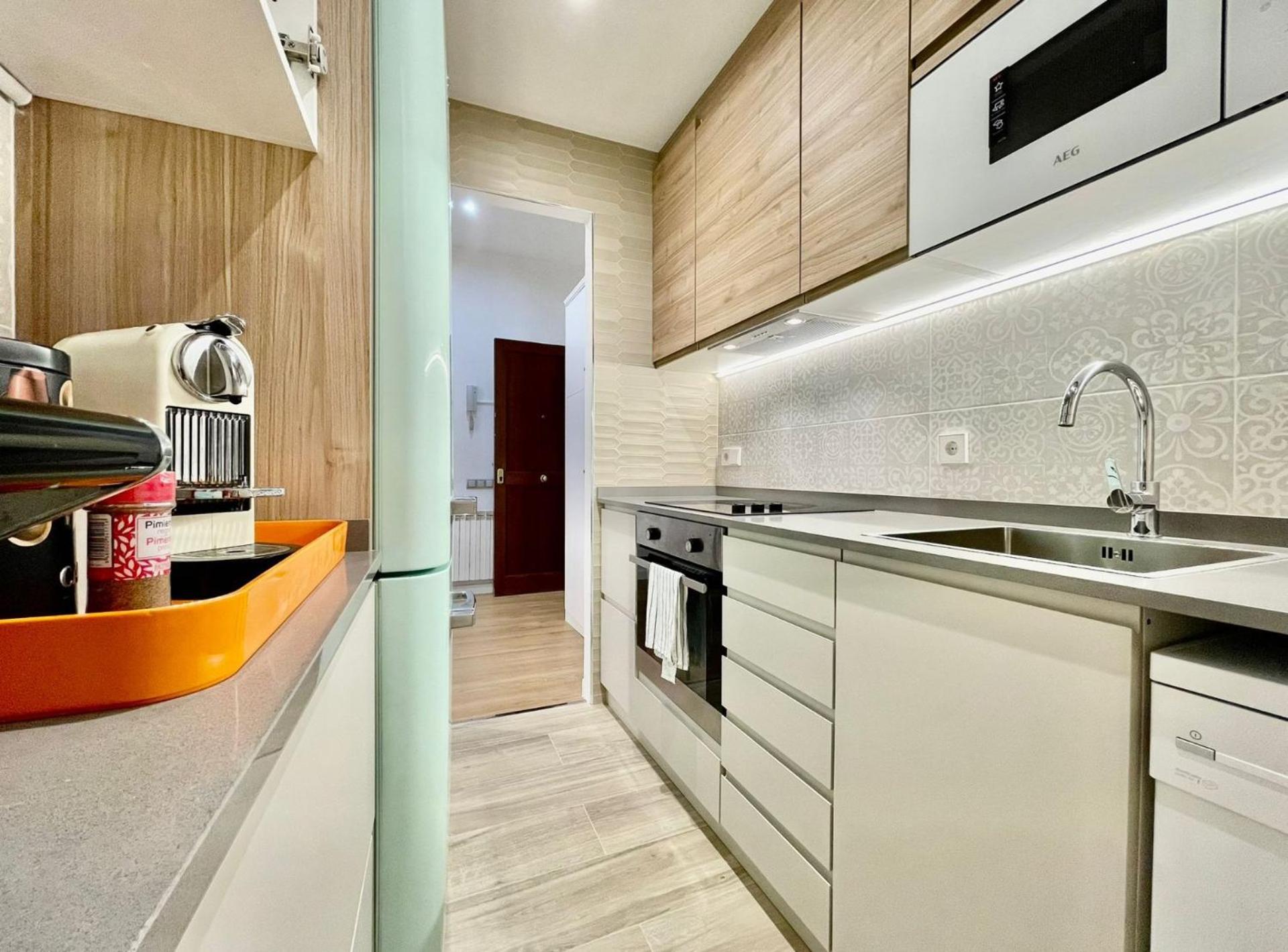 The Gaudi Suites II Barcelona Zewnętrze zdjęcie